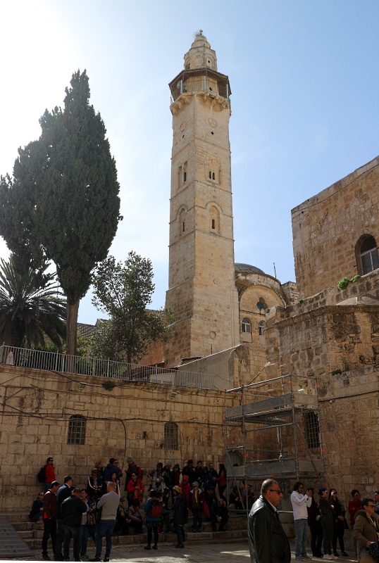 Minaret next to Church of Holy Sepulchre